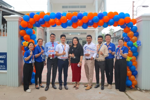 KHAI TRƯƠNG TRUNG TÂM NGOẠI NGỮ TÍCH HỢP EA BẾN TRE